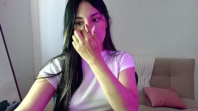 Lia 14  online show from June 11, 4:26 pm