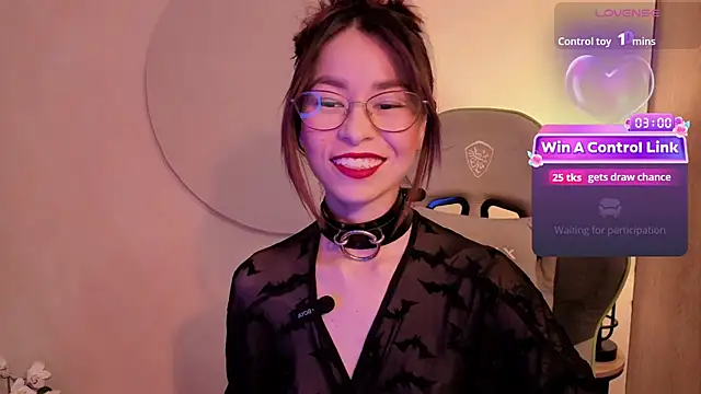 rosse 98  online show from June 25, 2:40 pm