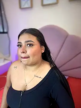 Emily cooper20 online show from September 22, 11:47 pm