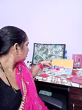 reemacouple007 online show from July 26, 9:17 am