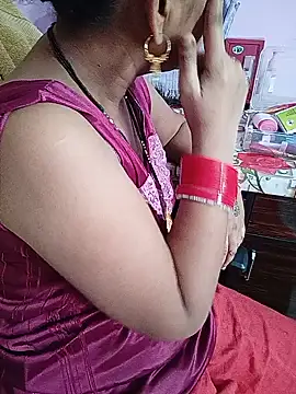 reemacouple007 online show from June 22, 6:10 am