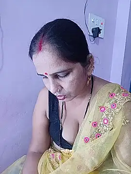 reemacouple007 online show from June 16, 9:32 am