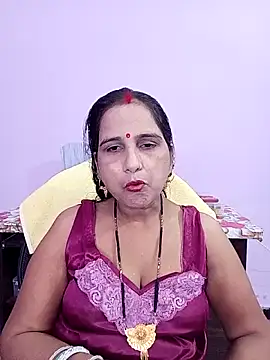 reemacouple007 online show from June 10, 8:24 am