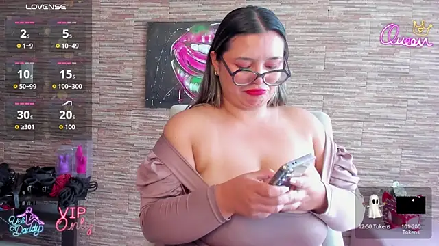 alice cullenbbw online show from June 13, 7:55 pm
