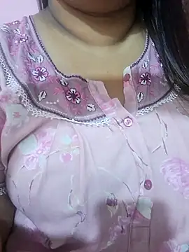 Ravina patil1 online show from August 1, 5:53 am