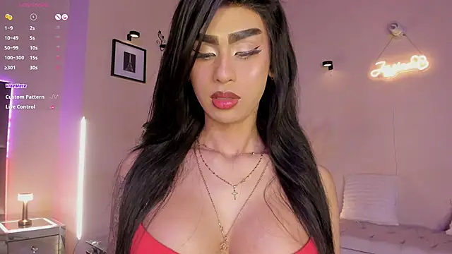 Jess Collen online show from December 1, 9:24 am