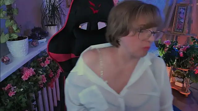sugar vivien online show from June 15, 5:24 pm