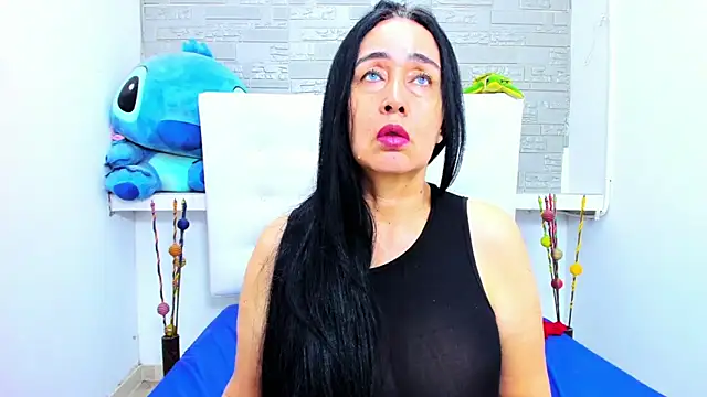 HorniestMilf online show from September 19, 11:48 pm