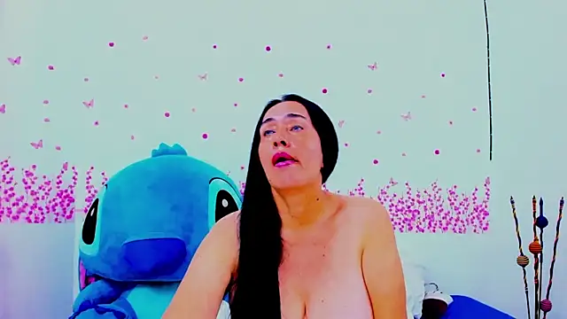 HorniestMilf online show from June 12, 6:49 pm
