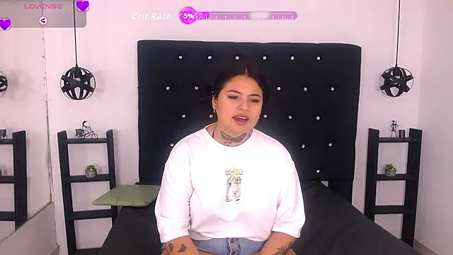Snapshot of Mels_ chatting on October 20, 6:33 pm Mels online show from October 20, 6:33 pm