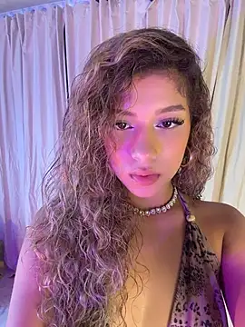 Melina-Smith online show from July 4, 11:44 pm