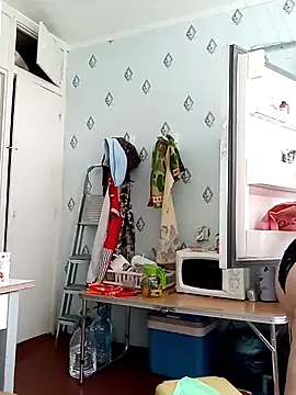 FantasyMichelle online show from May 3, 9:23 am