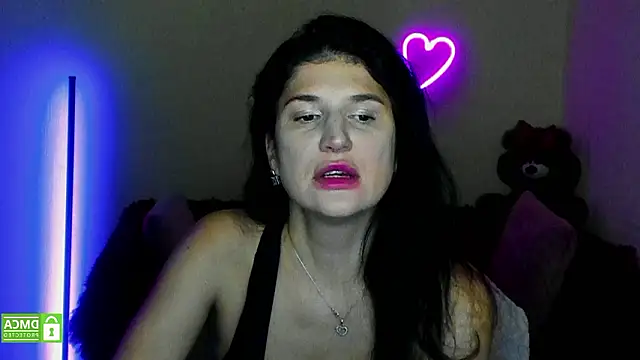 Alianna Solo Kisses online show from February 11, 12:39 pm