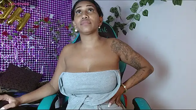 Kristel lee online show from November 28, 7:50 pm