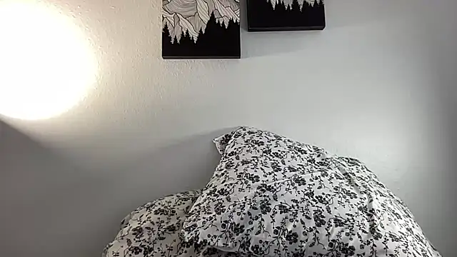 annabelleholly666 online show from February 23, 12:33 am