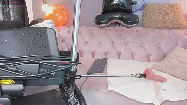 grace77   online show from November 1, 1:37 pm