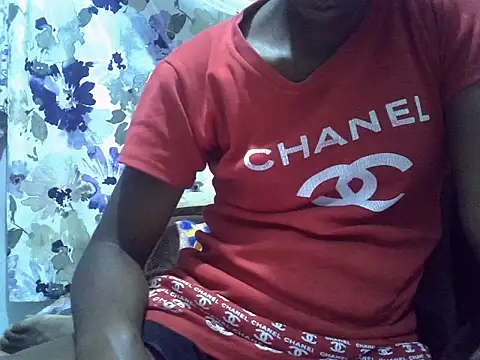 ElianeHot online show from April 29, 6:46 pm