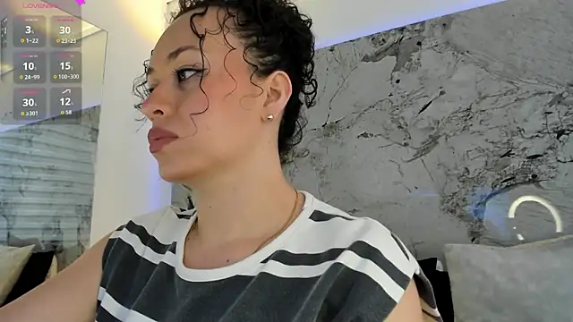 LIZ HOLMES online show from November 20, 12:06 pm