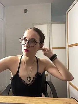 MartiniiSelenna online show from July 28, 11:17 am