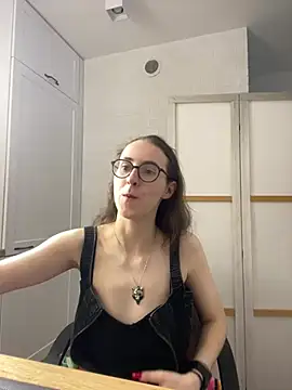MartiniiSelenna online show from July 20, 6:27 am