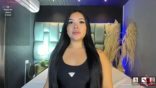MarianaGarciaa   online show from June 19, 7:28 pm