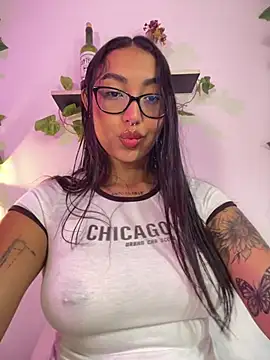 melanieecox online show from June 6, 4:24 pm