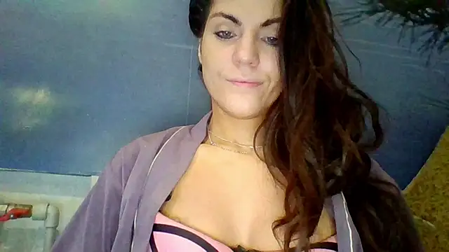 AliceTailor online show from June 29, 9:25 pm