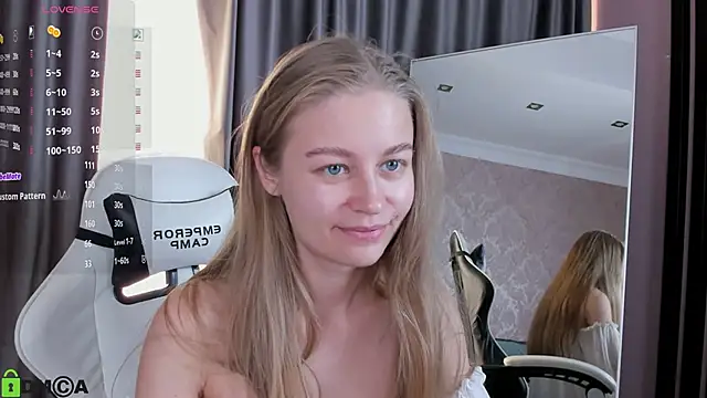 Polumna cute online show from September 19, 1:21 pm