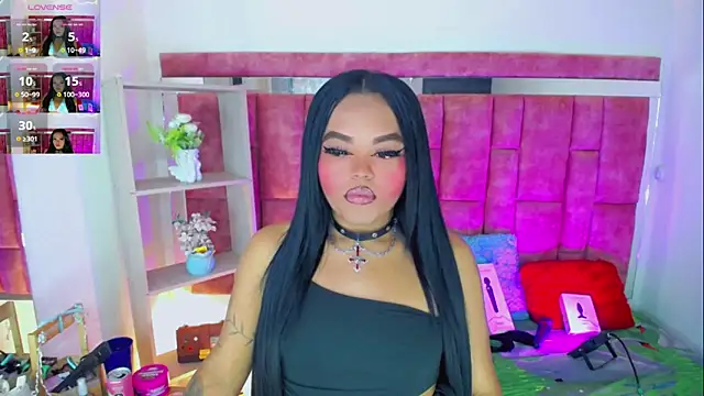 KayleighDreams  online show from July 1, 4:12 am