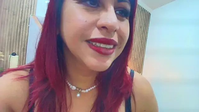 Anabella Thompson online show from July 25, 11:50 am