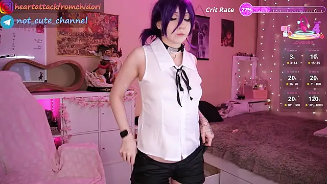 Snapshot of yourcutewaifu chatting on October 7, 12:04 am yourcutewaifu online show from October 7, 12:04 am