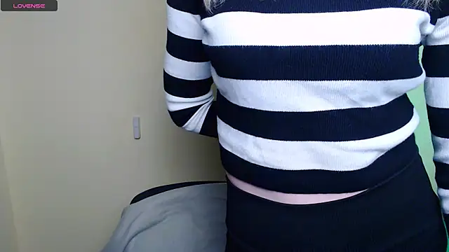 AmandaSell online show from July 28, 11:17 am