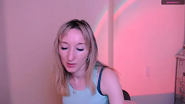 AmandaSell online show from June 18, 8:05 am
