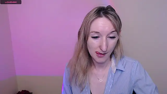 AmandaSell online show from June 15, 7:52 am