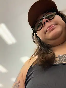 miacanela xo online show from July 28, 12:08 am