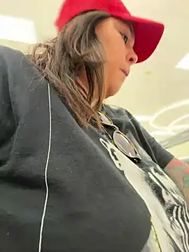 miacanela xo online show from July 8, 11:29 pm