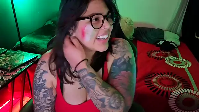 miacanela xo online show from June 25, 5:12 am