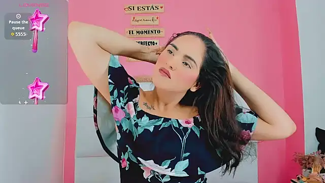 valentina princess  online show from August 2, 5:54 am