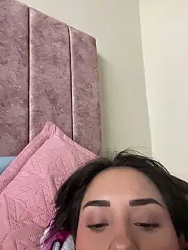 Kimmymadison- online show from December 14, 8:47 pm