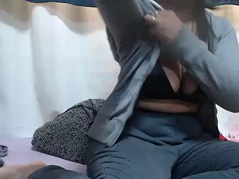 Linda sexy online show from June 22, 7:05 am