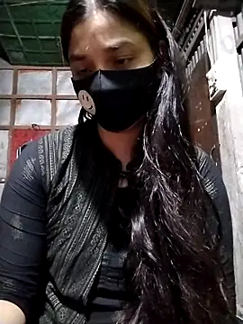 Snapshot of Aruyeshi- chatting on September 25, 3:38 am Aruyeshi- online show from September 25, 3:38 am