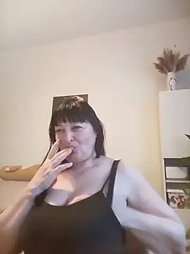 Women-pleasures online show from November 11, 6:31 am