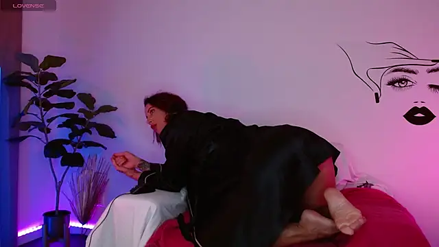 SmilingDutchie online show from November 12, 7:12 pm