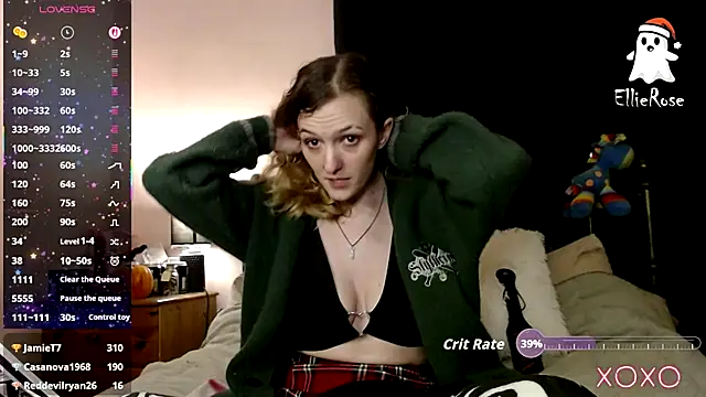 EllieeRose online show from December 5, 9:05 pm