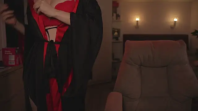 Naughty mooncake online show from November 1, 3:05 pm