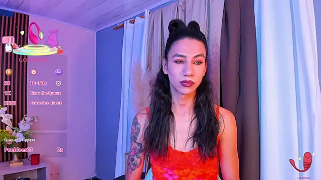 Snapshot of sofiaa_grey_ chatting on October 10, 1:38 pm sofiaa grey online show from October 10, 1:38 pm