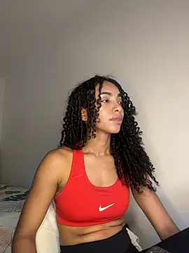 nicoleebony1 online show from April 29, 8:14 pm