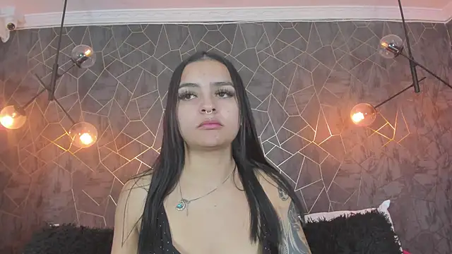 leigh-angels online show from June 25, 10:00 pm