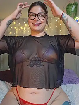Juliietha servas online show from June 22, 11:57 pm