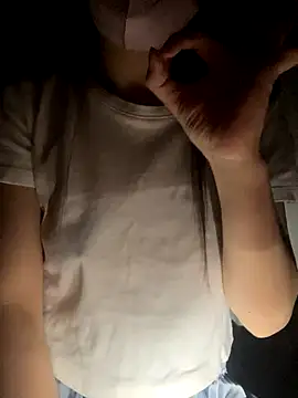 Snapshot of n_n_mao chatting on September 12, 2:35 pm n n mao online show from September 12, 2:35 pm